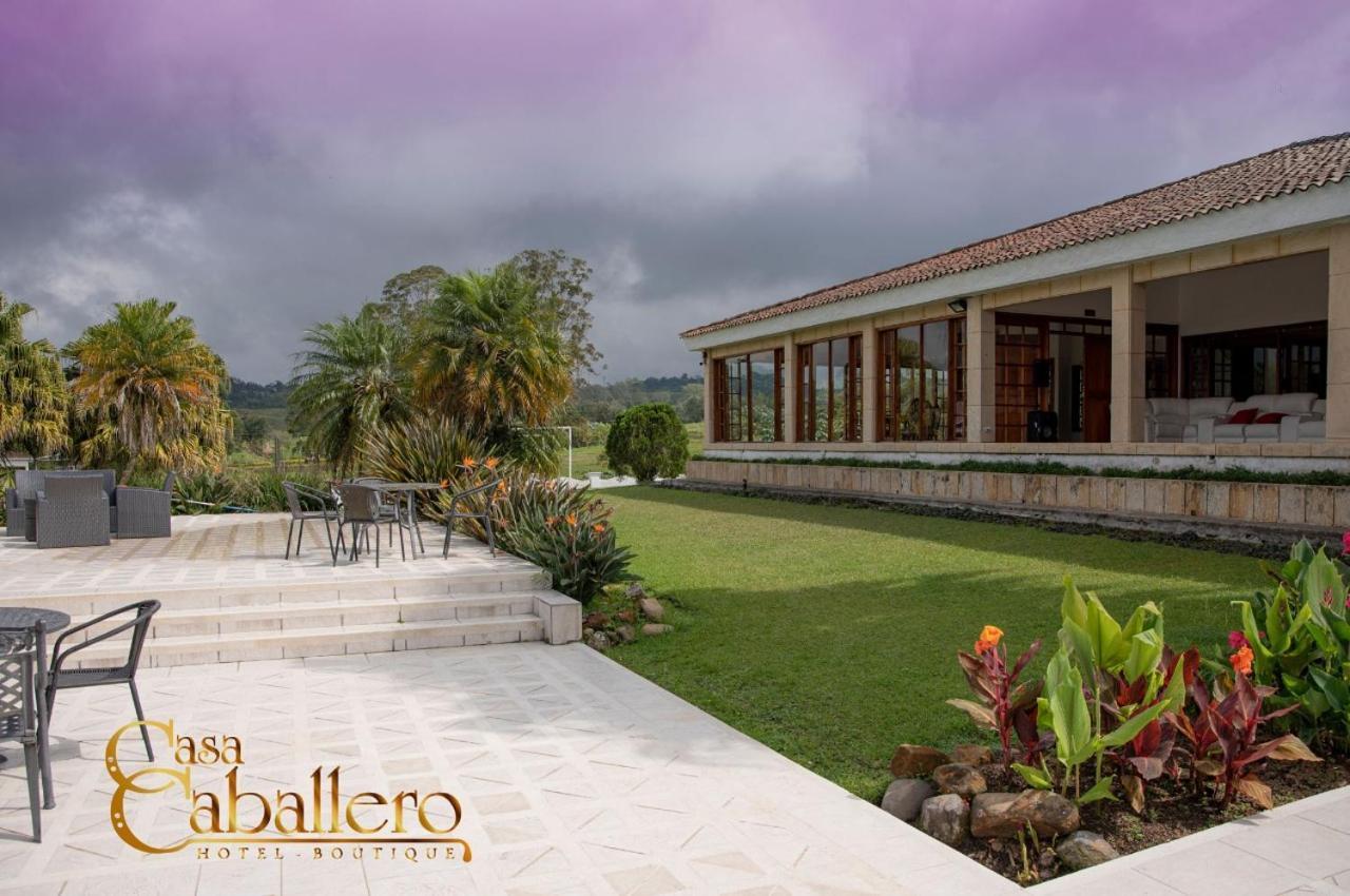 Casa Caballero Hotel Boutique 萨兰托 外观 照片